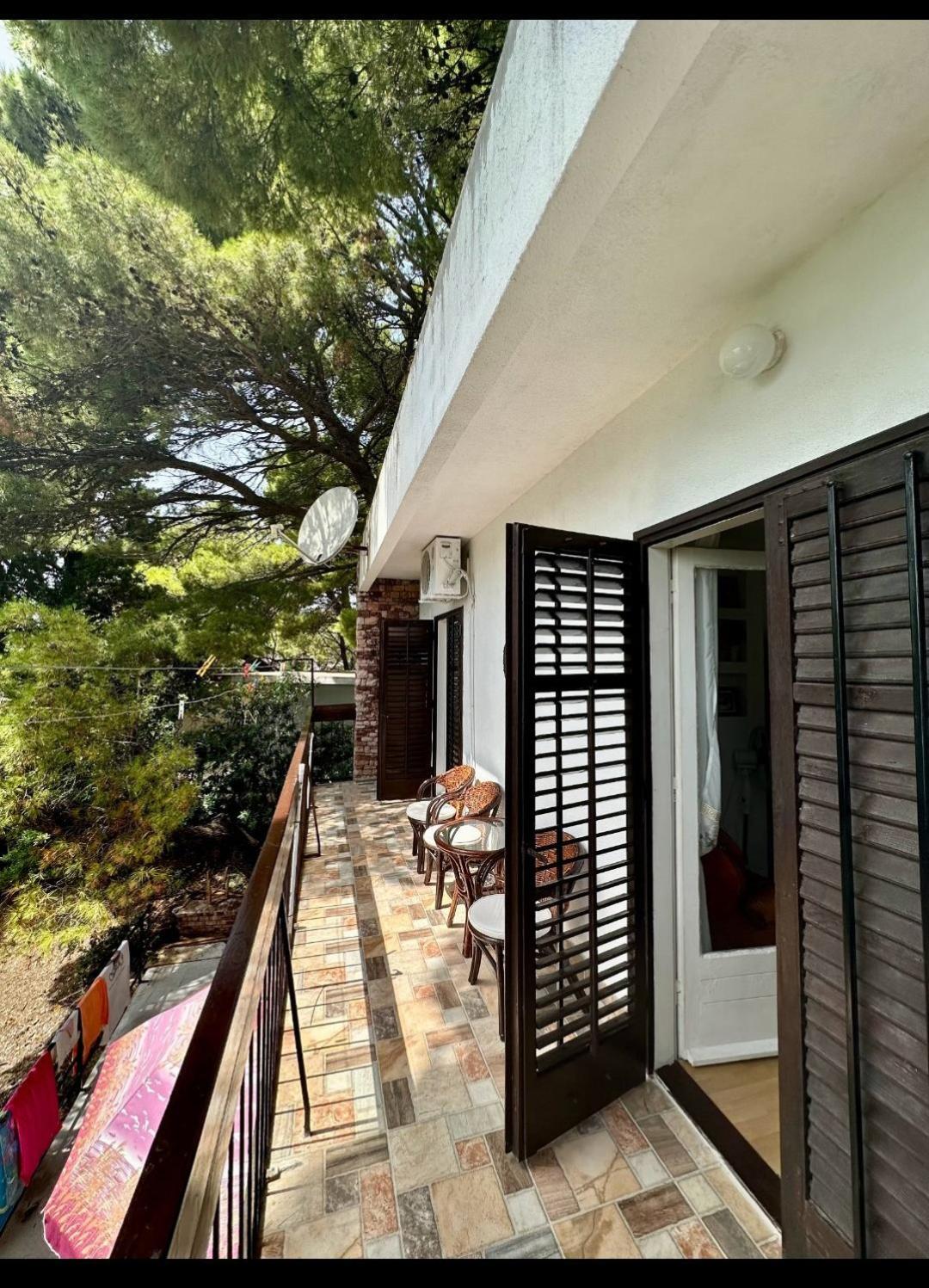Apartment Botanicheskiy Sad Sutomore Ngoại thất bức ảnh